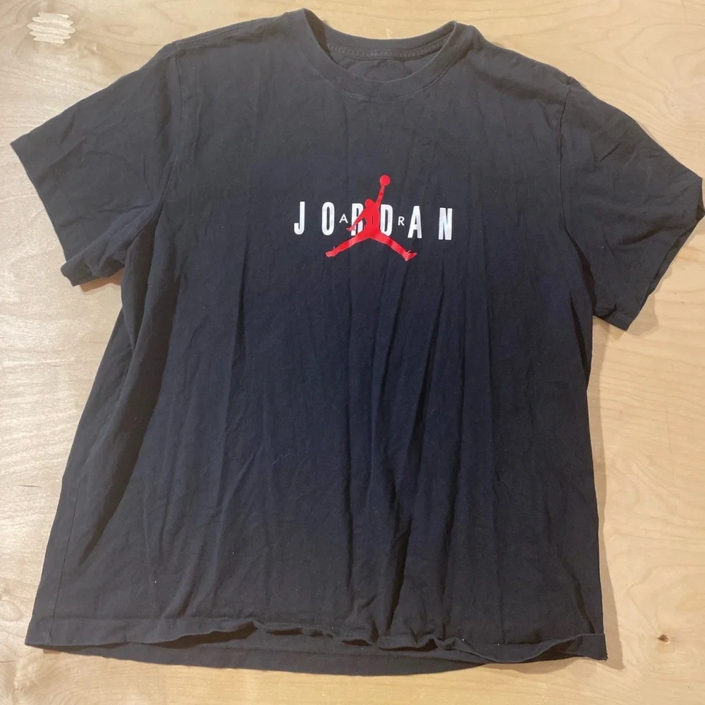 Jordan Black Graphic T-Shirt for Men XXL (PW)